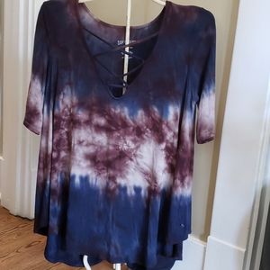American Eagle tie dyed soft and see shirt